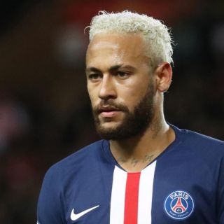 Neymar afirma que sigue en aislamiento