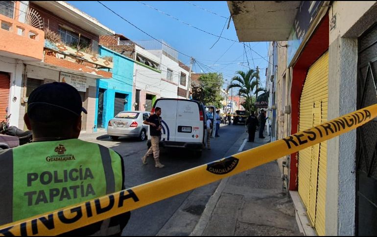 Los cuerpos fueron localizados en un domicilio ubicado en la calle José Fernando Abascal y Souza, en la colonia La Perla. EL INFORMADOR /
