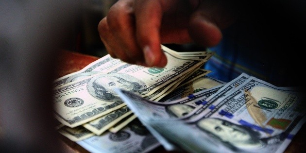 Banxico subastar&aacute; cinco mil MDD tras acuerdo con la Fed