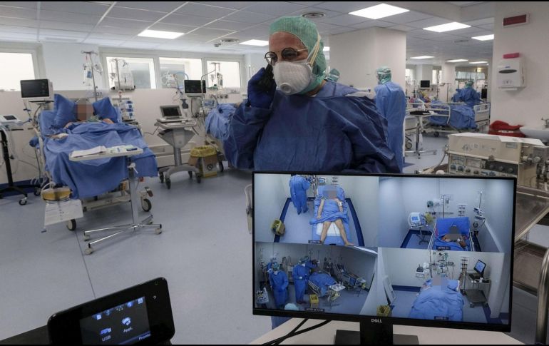 Una nueva sala de terapia intensiva para tratar a enfermos de COVID-19 en el hospital Poliambilanza de Brescia, Italia. EFE/A. Fasini