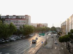 Las calles de la Ciudad de México, regularmente colapsadas por el tráfico, lucieron semivacías el lunes. SUN/V. Rosas
