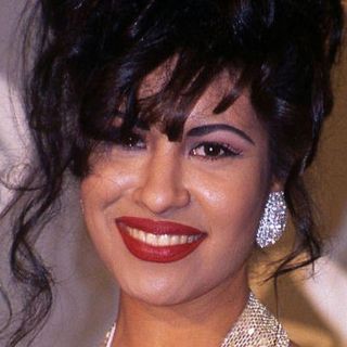 Selena: cómo fue el asesinato de "la reina del tex-mex" hace 25 años a manos de la presidenta de su club de fans
