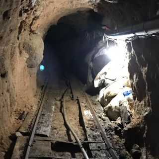La DEA descubre un narcotúnel y drogas en la frontera Tijuana-San Diego