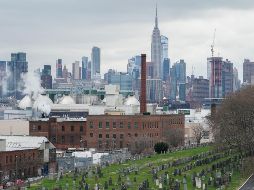 En el cálculo más optimista, las muertes de estadounidenses por COVID-19 superarán a las más de 53 mil ocurridas durante la Primera Guerra Mundial. AFP/B. Smith