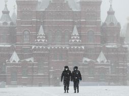 Más de 215 mil 100 personas están bajo observación por posible contagio con COVID-19 en Rusia. AP / ARCHIVO