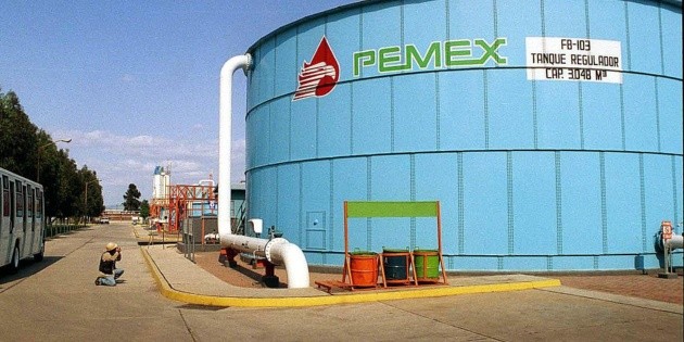 HR Ratings reduce calificaci&oacute;n en escala global de Pemex
