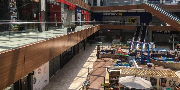 Cierran las plazas comerciales en la Ciudad de M&eacute;xico