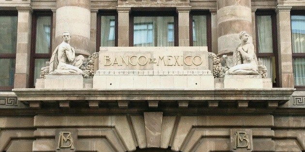 Analistas prev&eacute;n baja del PIB y mal clima de negocios