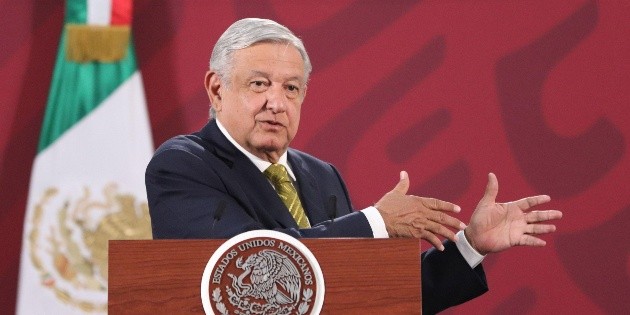 L&oacute;pez Obrador no coincide con Hacienda sobre proyecciones de crecimiento