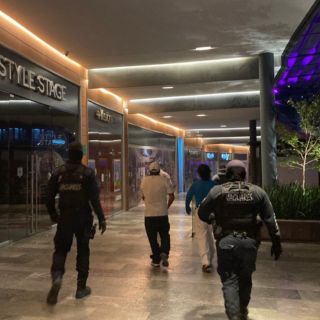 Tlajomulco cierra 331 comercios y clausura uno por operativo COVID-19