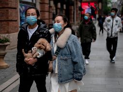 Según cifras oficiales, 81 mil personas se infectaron y tres mil 322 fallecieron de COVID-19 en China. AFP / N. Celis