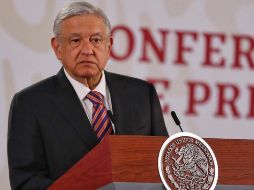 El titular del Ejecutivo federal indica que con esta anuncio del Poder Ejecutivo, espera que los otros Poderes restantes (Legislativo y Judicial) repliquen esta iniciativa. SUN / S. Tapia