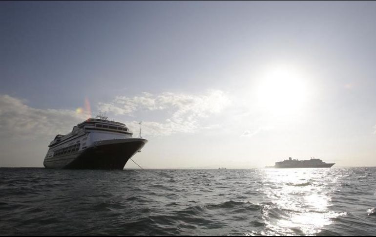 Cruceros en puertos alrededor del mundo enfrentan restricciones para desembarcar debido al coronavirus. EFE/ARCHIVO