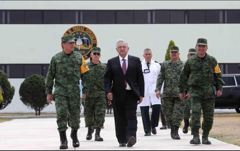 El Presidente realiza un en un Hospital Militar que se usará para atender enfermos graves de COVID-19 en Temamatla. AFP/Presidencia de México