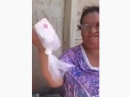 Mujer estalla por despensa en Honduras y la apodan #LadyZote en redes