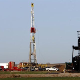 El petróleo mexicano se recupera; cierra en 20.48 dólares el barril