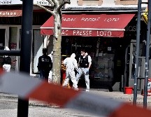 El presunto agresor atacó a varias personas en un comercio y en la calle del centro de Romans sur Isère, antes de ser detenido a última hora de la mañana. AFP / J. Pachoud