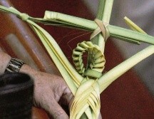 Costumbre. A partir de hoy las palmas y figuras alusivas al Domingo de Ramos se suelen colocar en casa. NTX