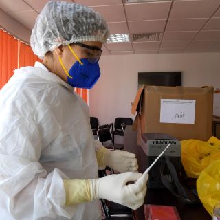 Para enfrentar Covid-19 se podría pedir ayuda a Cuba: López Obrador