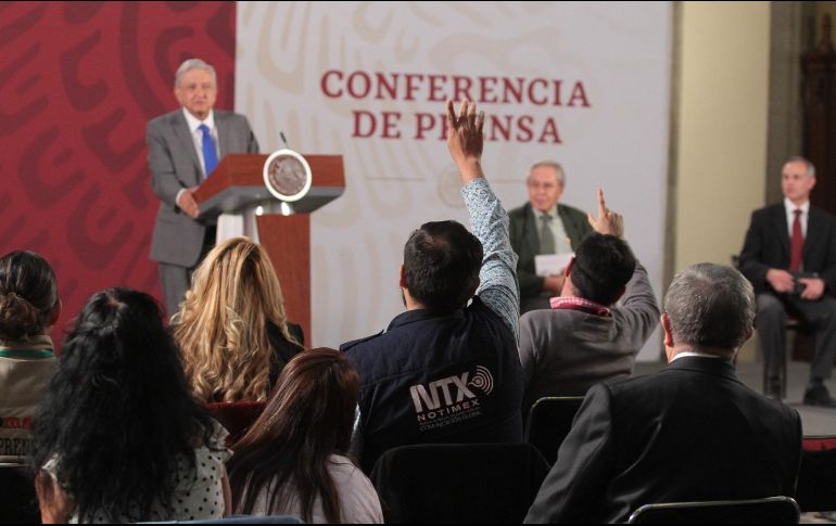 López Obrador indicó que todo el Gabinete de Salud estará pendiente del avance de la contingencia del coronavirus. NTX / G. Durán