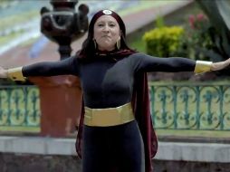 Alcaldesa de Metepec lanza su propia versión de "Susana Distancia"