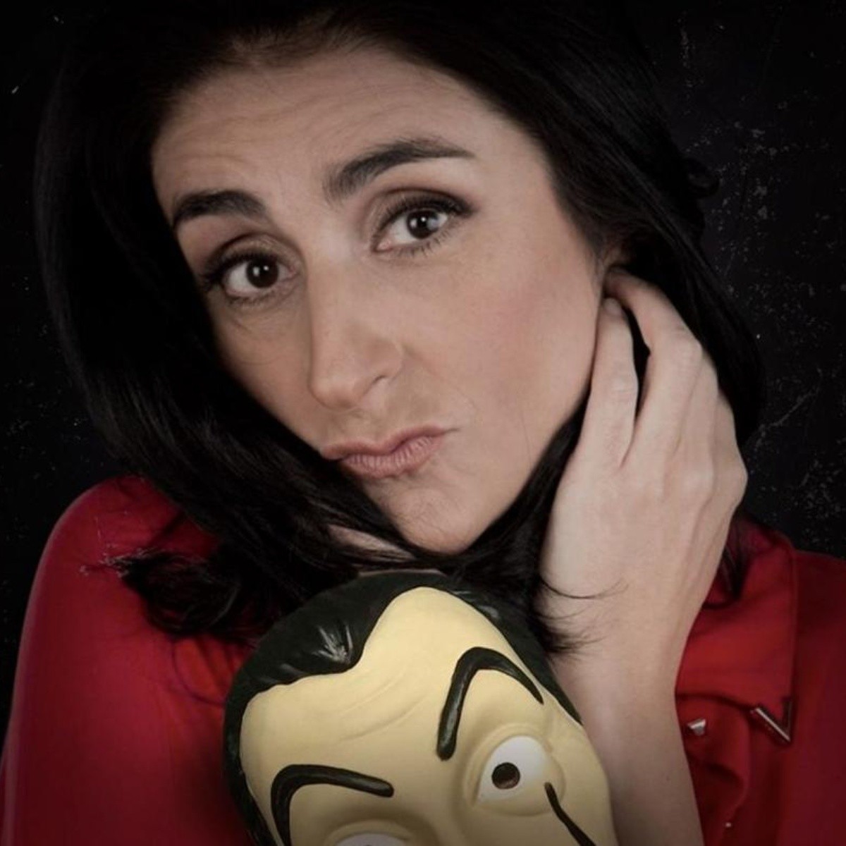 Bárbara Torres sorprende al interpretar a 