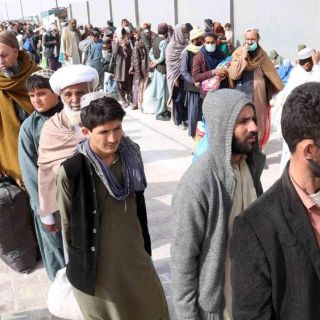 Talibanes retiran equipo negociador de Kabul tras fracaso en negociaciones