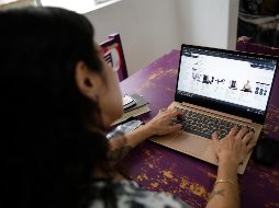 CUMPLEN. 6 de cada 10 tapatíos ha cumplido con el #QuédateEnCasa e incluso realizan sus actividades habituales de manera online. XINHUA