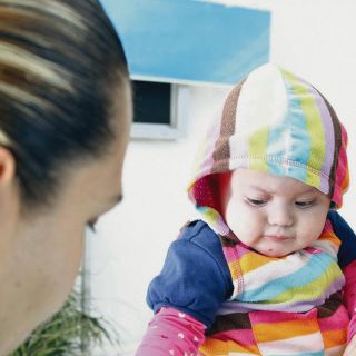 Baja vacunación en bebés; culpan a los laboratorios