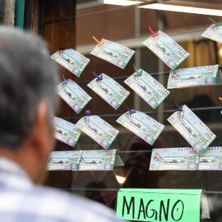 Rifa de avión presidencial sigue en pie; se hará el 15 de septiembre: AMLO