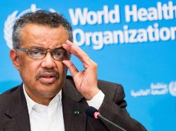 Tedros subrayó que la actitud de señalar los supuestos errores de otros no ayuda a controlar la pandemia. EFE/J. Bott