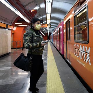 Sheinbaum llama a usar cubrebocas por coronavirus