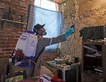 El Gobieno del Estado afirma que se han invertido 108 millones 181 mil 470 pesos para la adquisición de pesticidas, larvicidas e insecticidas. SUN / ARCHIVO