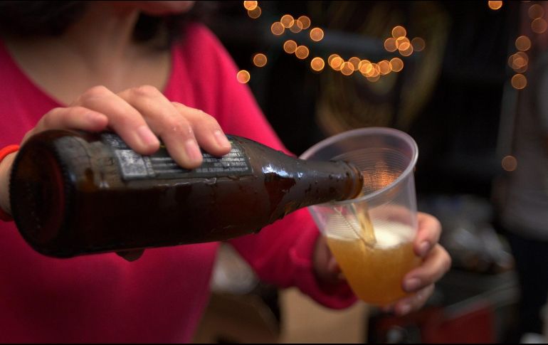 Algunos de los principales productores de cerveza en México ya reactivaron desde este jueves sus operaciones. NTX / ARCHIVO