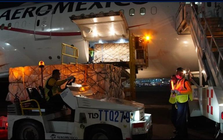 Las aeronaves llegaron esta noche a la Ciudad de México procedentes de Shanghai, China. TWITTER / @Aeromexico