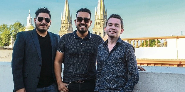 La Adictiva celebra con m&aacute;s m&uacute;sica