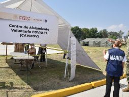 En los centros de aislamiento se prestarán servicios de vigilancia médica, alojamiento, alimentación, sanitarios y regaderas. TWITTER/@SEMAR_mx