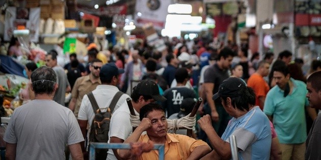 Amagan a jaliscienses con reglas m&aacute;s duras si incumplen resguardo