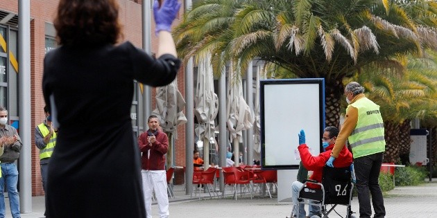 Espa&ntilde;a se alista para retomar sus actividades
