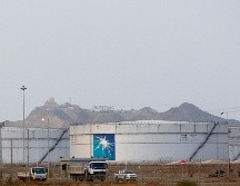 Los países de la alianza OPEP+ acordaron hoy un recorte de la producción de petróleo de 9.7 millones de barriles diarios para estabilizar el mercado. AP/ARCHIVO