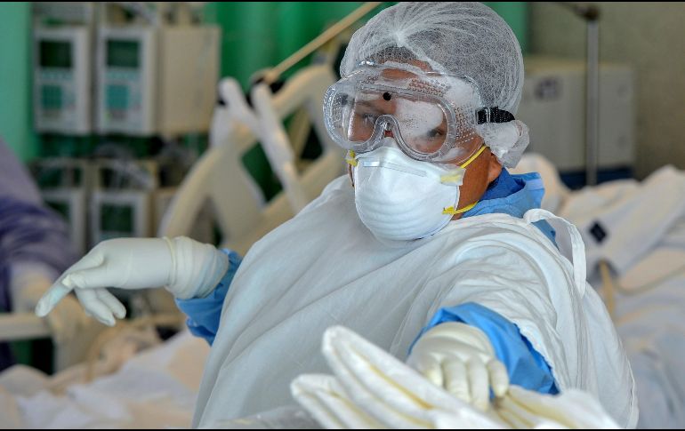 El acuerdo busca que no se saturen las áreas de terapia intensiva en hospitales públicos. AFP/ARCHIVO