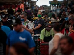 La mayor tasa de letalidad sigue registrándose en personas mayores de 60 años. EL INFORMADOR / ARCHIVO