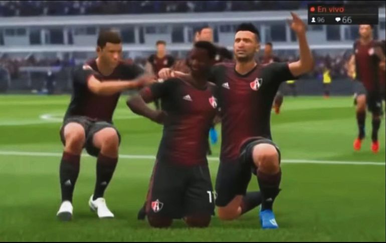 El cuadro rojinegro, bajo los controles de Luciano Acosta, tuvo un debut goleador al derrotar el viernes 4-1 al Cruz Azul. ESPECIAL