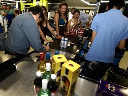 Productos como cacahuates o papas fritas avalan la venta de alimentos. EL INFORMADOR/Archivo