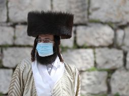 Israel ha sido moderadamente afectado por la COVID-19, con 112 fallecidos y 11 mil 235 contagios confirmados. EFE / A. Sultan