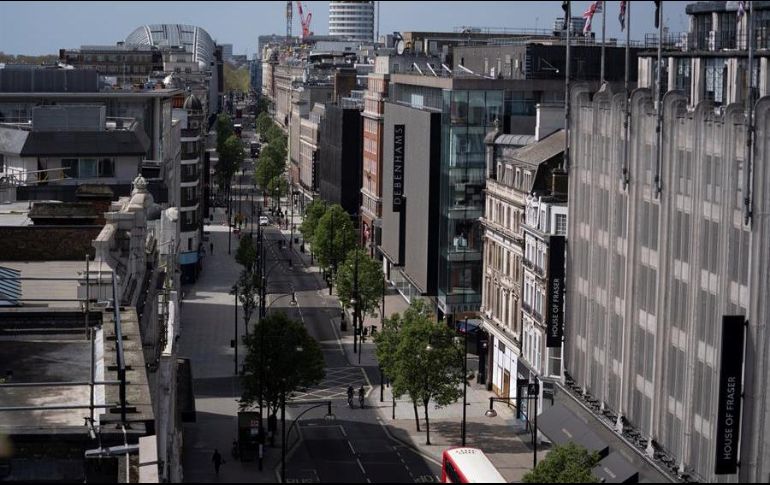 Este lunes, el número de muertes por COVID-19 en hospitales del Reino Unido asciende a 11 mil 329, después de sumar otras 717 en las últimas 24 horas. EFE/W. Oliver