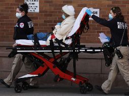 Pero el número neto de hospitalizaciones por coronavirus en el estado está en caída. En las últimas 24 horas, estuvo en 118, contra más de mil el 3 de abril. AFP/ARCHIVO
