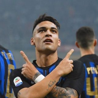 Mario Kempes considera que Lautaro Martínez debe ir al Barcelona