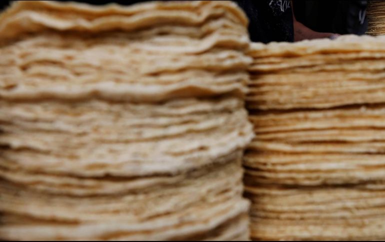 El precio por kilogramo de tortilla varía en cada región del país, pues fluctúa entre los 14 y los 22 pesos. EL INFORMADOR/ARCHIVO