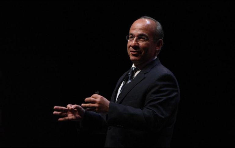 Felipe Calderón asegura que es necesario que el Presidente se concentre en lo verdaderamente importante. EL INFORMADOR/ARCHIVO